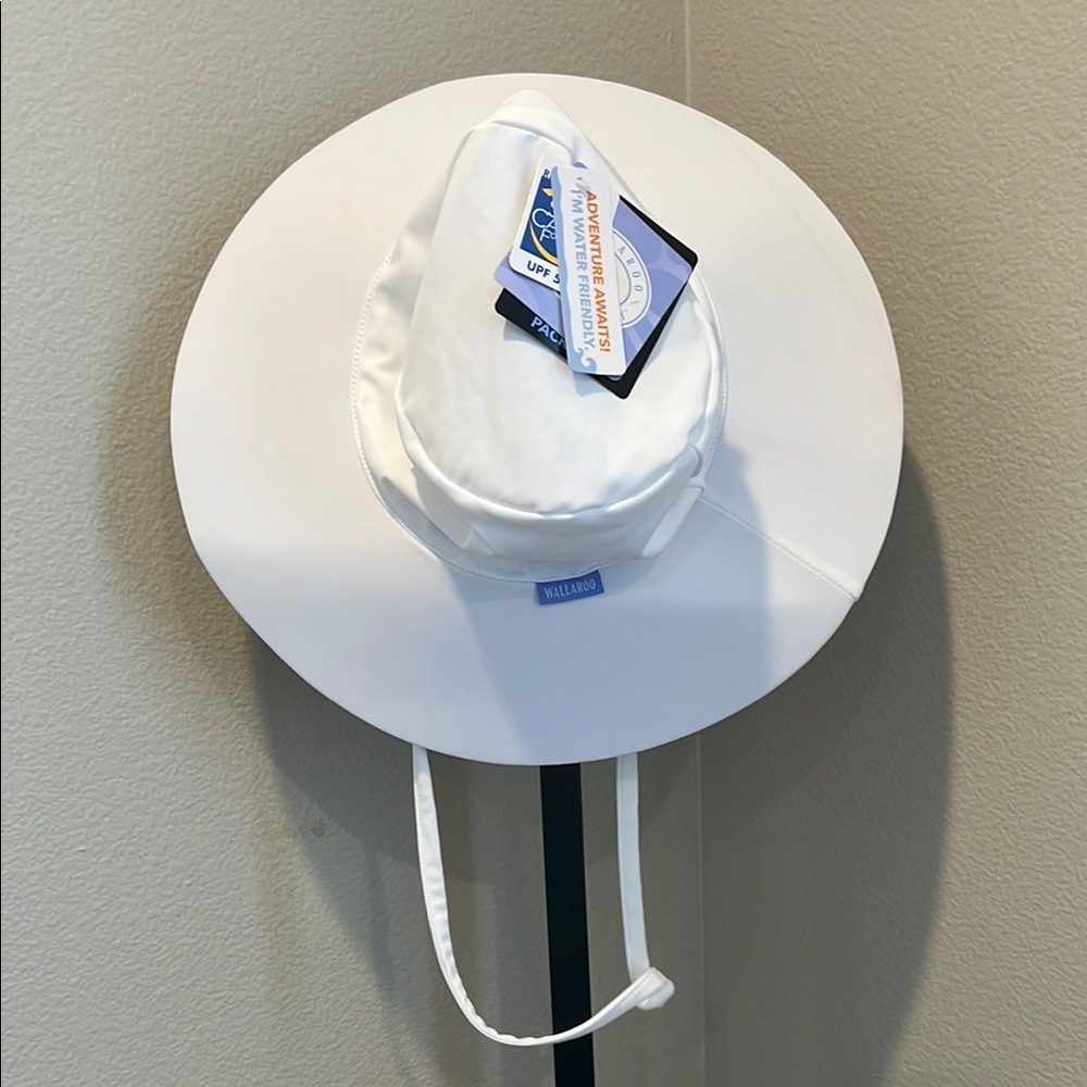 White Sun Protection Hat